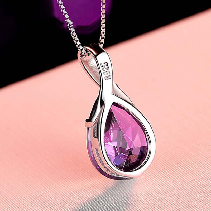 Royal Radiance: 925 Sterling Silver Necklace with Amethyst and Diamonds
