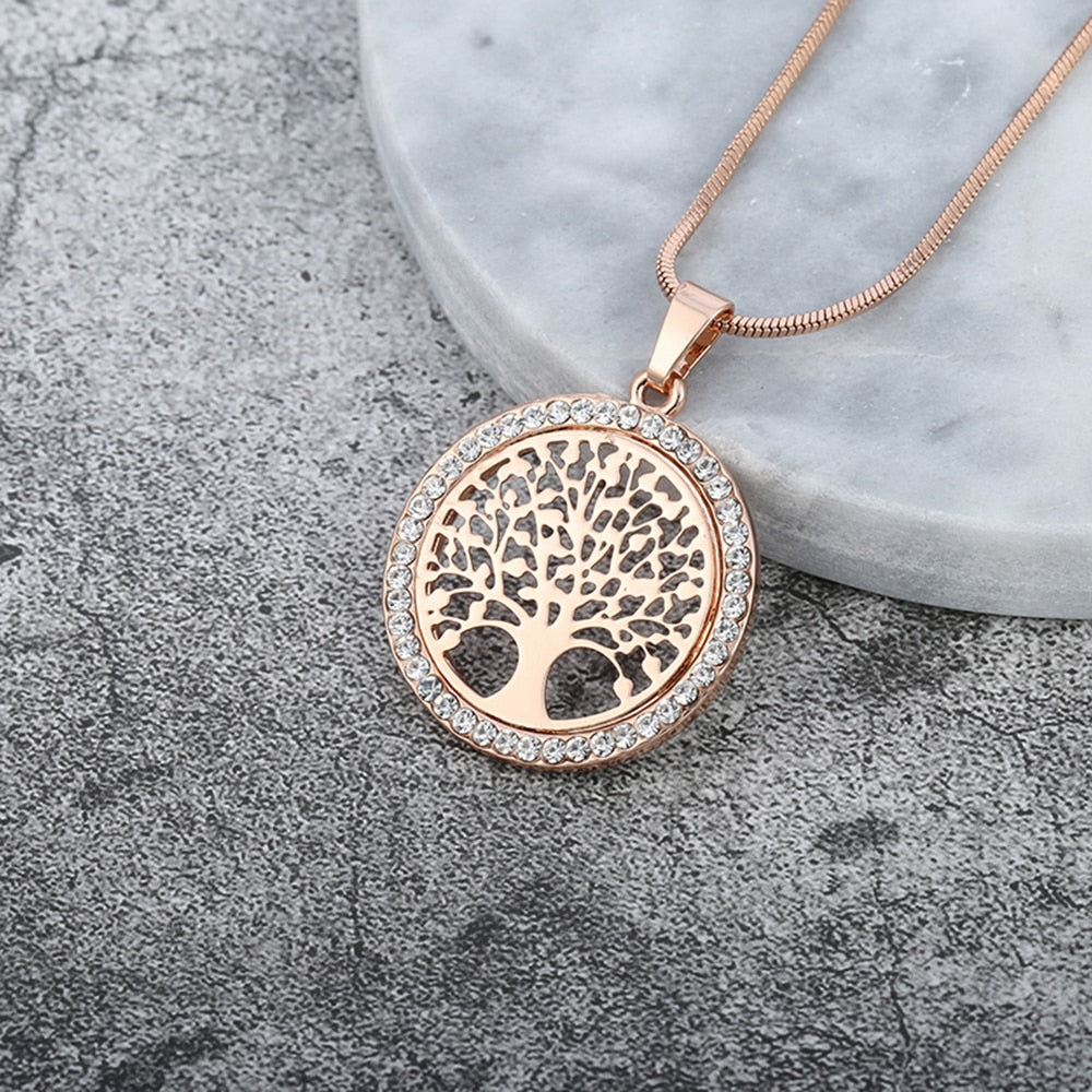 Round crystal tree of life pendant necklace
